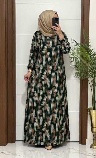 1880 K 120 YEŞİL FIRCA DESEN CEPLİ VİSKON ELBİSE - MODA ALMİRA