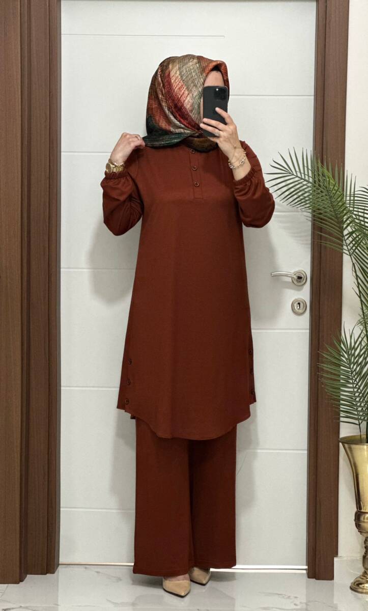 2622 K 100 KİREMİT DÜĞME DETAY LALE TAKIM - 2