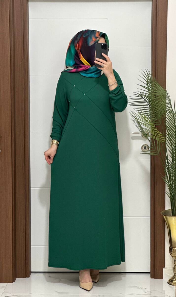 F10 K 80 ZÜMRÜT YEŞİLİ ÇAPRAZ ÇIMALI TAŞLI ELBİSE - 1