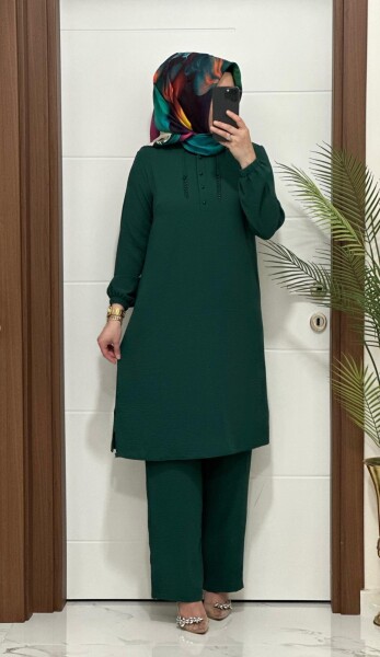 3310 K 150 ZÜMRÜT YESİLİ YAKA ZİNCİRLİ AYROBİN TAKIM - MODA ALMİRA
